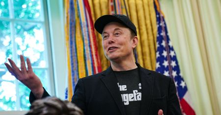 SpaceX chce wysłać na orbitę milion satelitów. Złożono wniosek