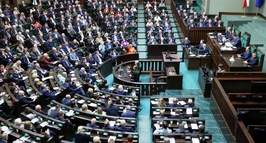 Ustawa pozwalająca na blokadę nielegalnych treści w internecie przyjęta w Sejmie