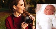 Książę Louis bardzo wyrósł. Urodzinowe zdjęcie zrobione przez Kate pokazuje małego dżentelmena. Jaki on podobny do mamy!