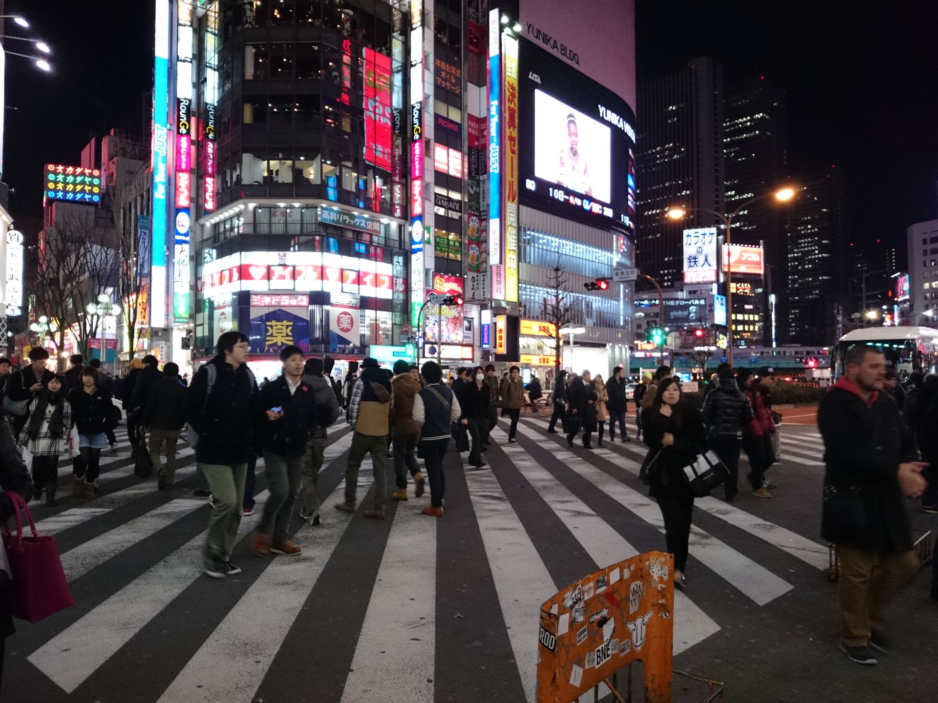 Filmy i zdjęcia zrobione LG G Pro 2, Xperią Z2 oraz Galaxy S5 13