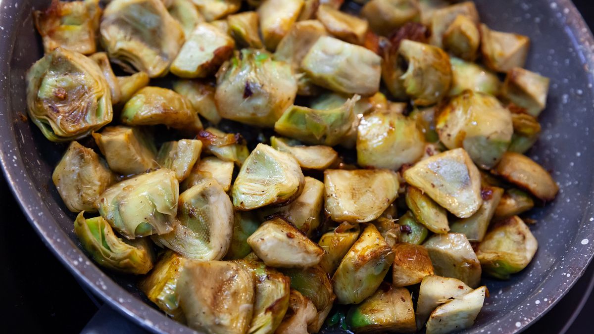 Karczoch wspiera pracę wątroby, trzustki i pęcherzyka żółciowego