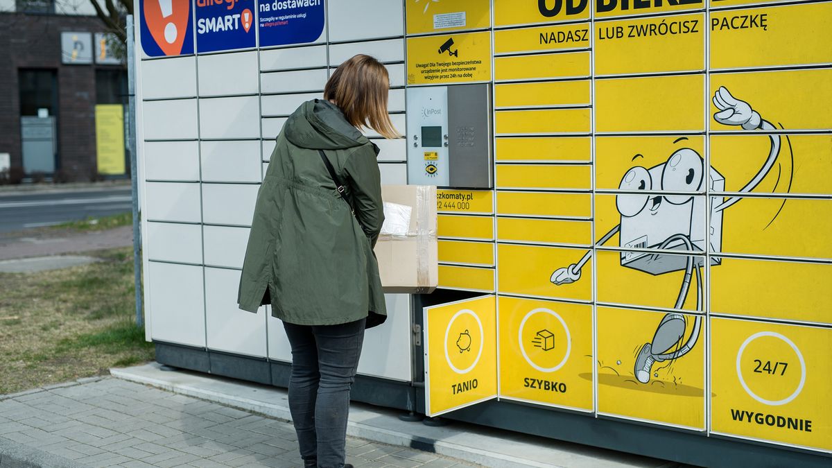 Klienci InPost mogą wysyłać paczki z poziomu aplikacji mobilnej InPost Mobile.