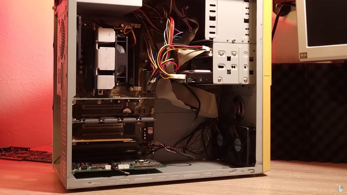 Komputer z kartą graficzną 3Dfx Voodoo