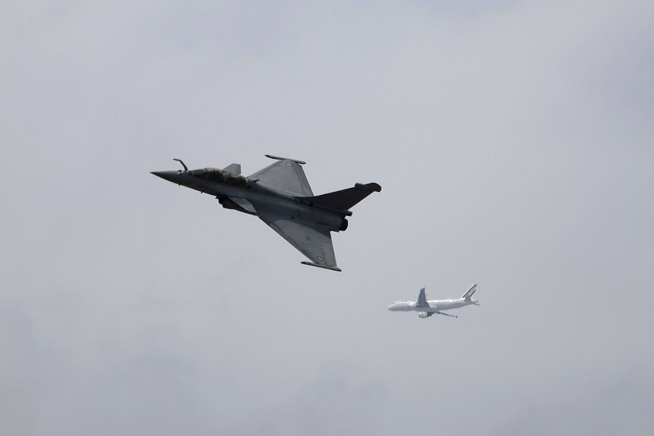 Two pilots who went missing after two Rafale fighter jets collided on Wednesday in Lorraine are dead. Illustrative photo.