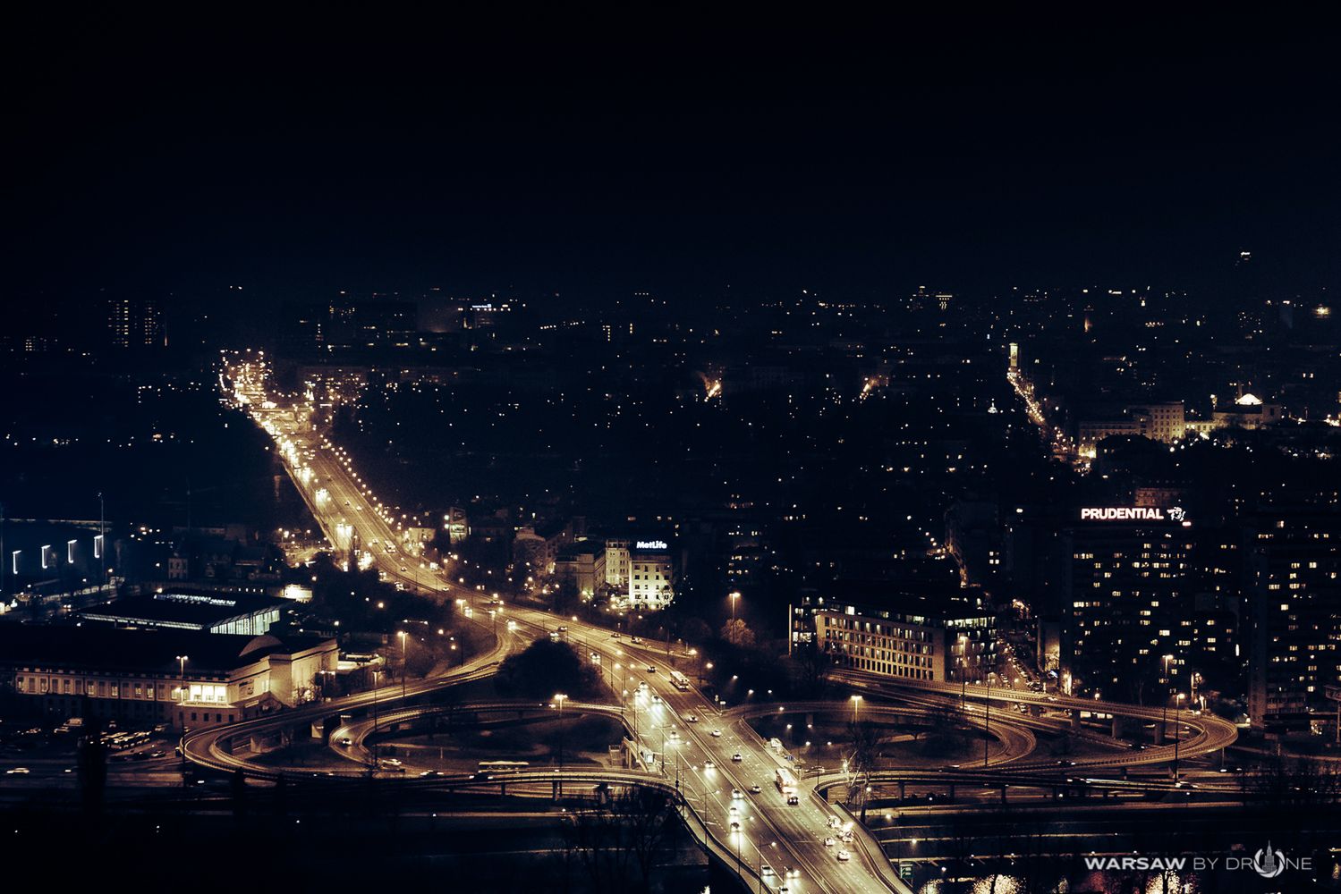 Poznajesz to miasto? Rafał Ganowski opowiedział nam o projekcie "Warsaw By Drone" 7