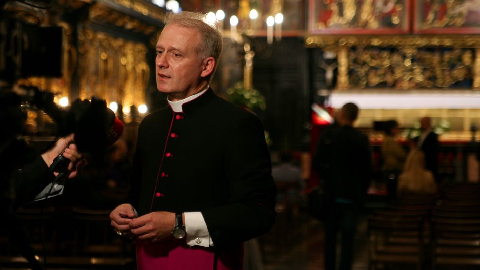 KRAKOW, POLAND - SEPTEMBER 07: Archpriest of St. Mary's Church, Prelate Dariusz Ras during the presentation of the European Heritage Award for conservation work at St. Mary's Basilica on September 7, 2023 in Krakow, Poland. The ceremony of awarding the European Heritage Award took place in St. Mary's Basilica. The award was granted for conservation work on the Veit Stoss Altar carried out in 2015-2021. It was received by the archpriest of St. Mary's Church, Prelate Dariusz Ras. (Photo by Klaudia Radecka/NurPhoto via Getty Images)