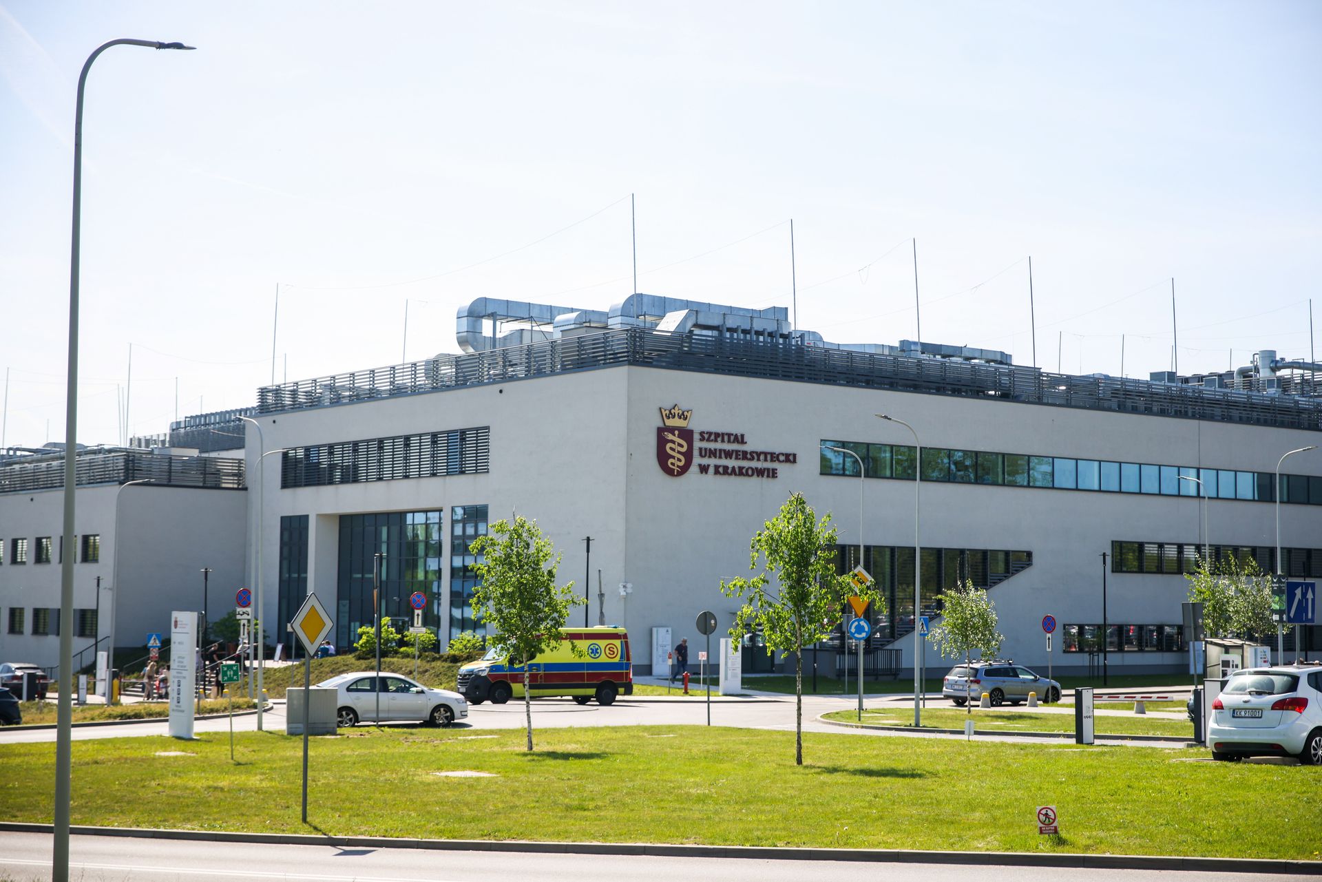Ochroniarze pobili pacjenta. Jest reakcja szpitala i policji