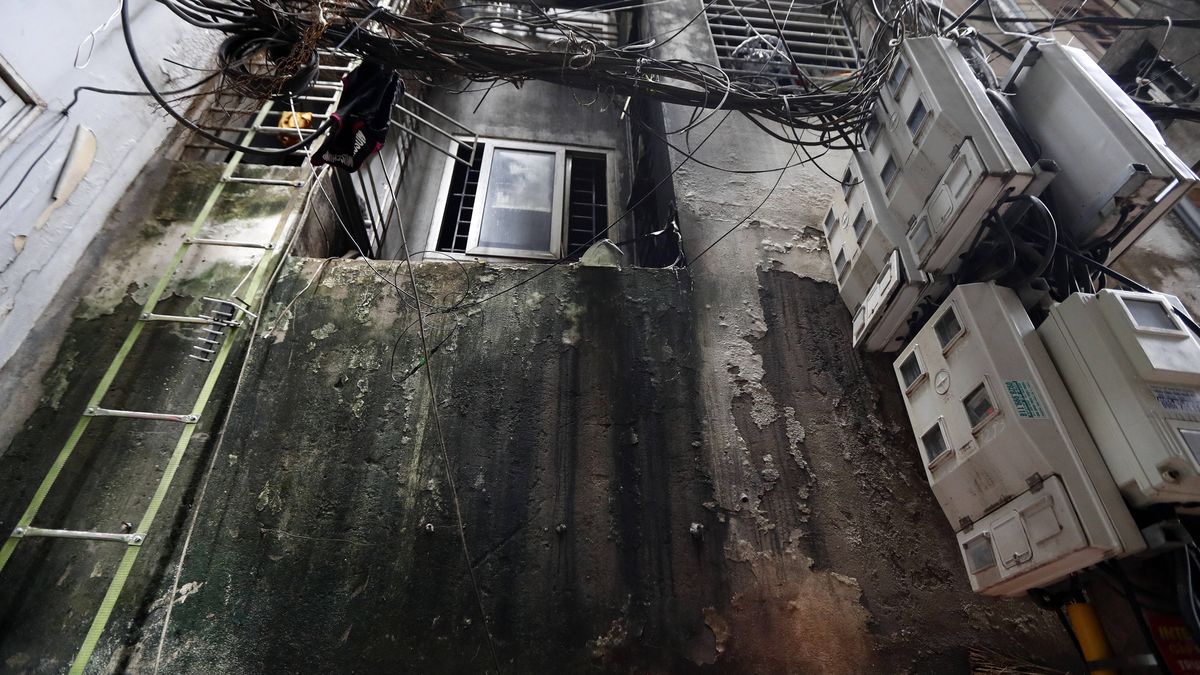 W pożarze budynku zginęło 56 osób