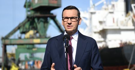 Premier w Morskim Porcie Gdynia. "Rynki zbóż drżą w posadach"