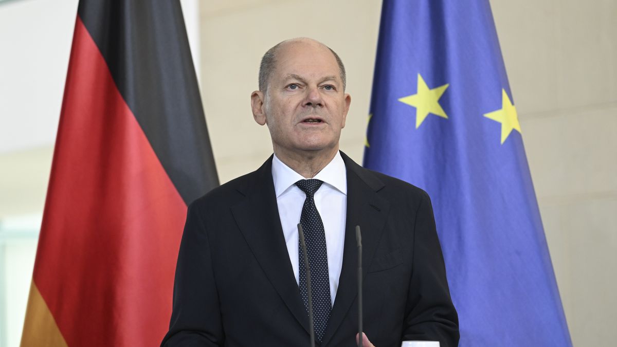 BERLIN, GERMANY - OCTOBER 18: German Chancellor Olaf Scholz speaks during joint press conference with the US President Joe Biden in Berlin, Germany on October 18, 2024. (Photo by Halil Sagirkaya/Anadolu via Getty Images)