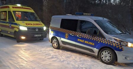 Zadzwonił na numer alarmowy. Było mu zimno, mówił, że "zaraz umrze"