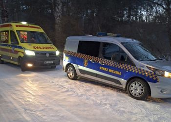 Zadzwonił na numer alarmowy. Było mu zimno, mówił, że "zaraz umrze"