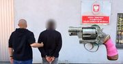 Trzcianka: Tymczasowy areszt dla 47-latka za groźby i broń
