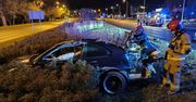 Lublin: Rozpędzone BMW taranowało latarnie, sygnalizatory i znaki. Kierowca zobaczył lisa?