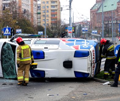 Szczecin. Zderzenie karetki z samochodem osobowym