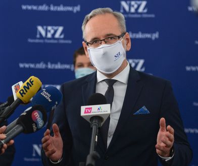 Konferencja ministra zdrowia Adama Niedzielskiego