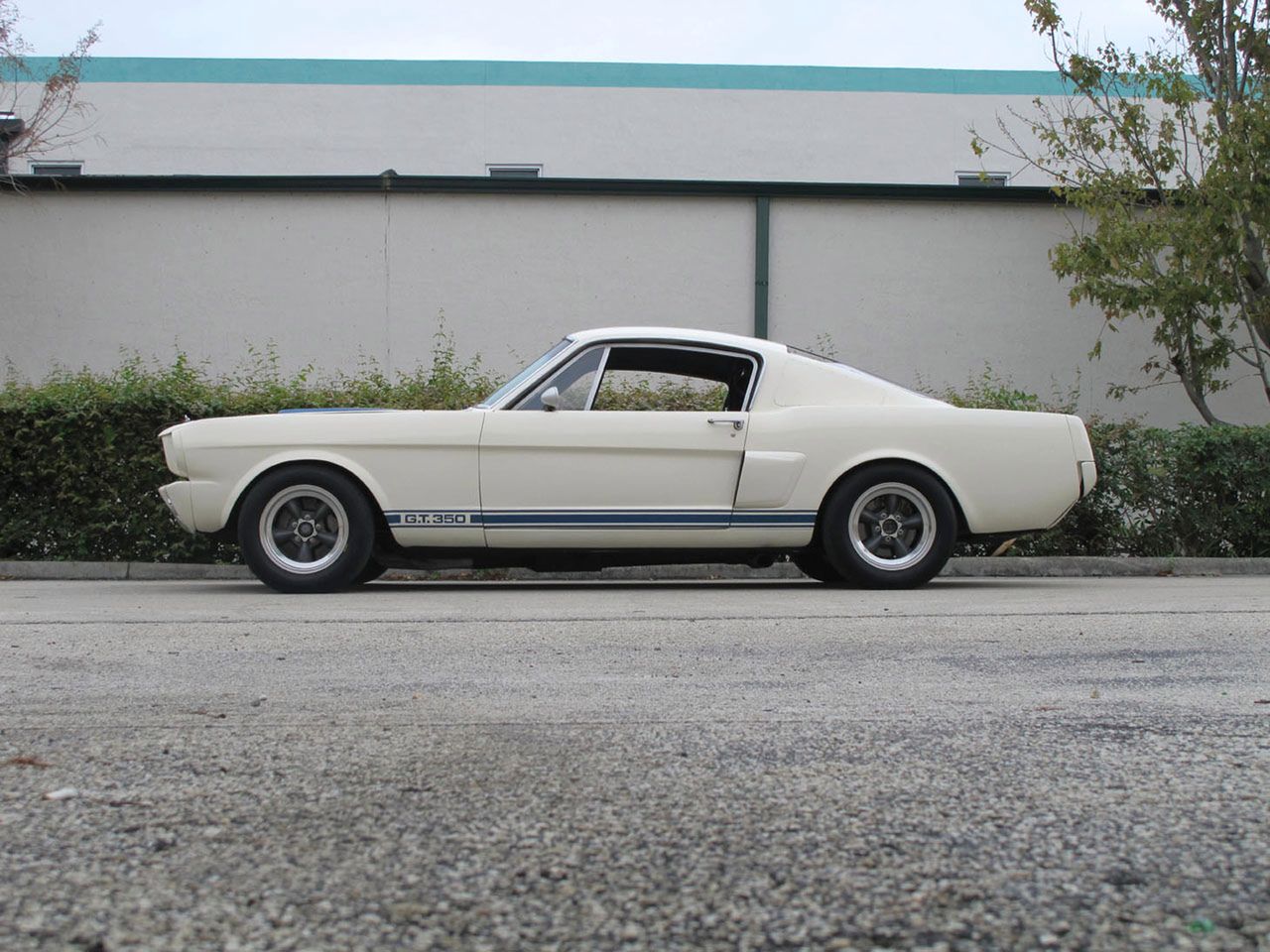 Ford Mustang I: ewolucja od malca po Bossa [galeria zdjęć] 26