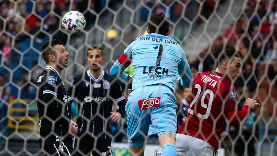 Tupta odchodzi z Widzewa