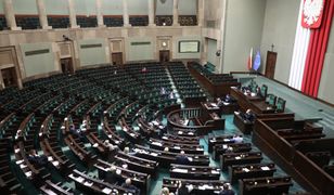 Podwyżki dla polityków. Sejm przyjął poprawki Senatu