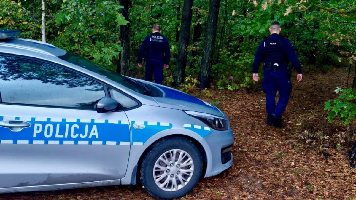 Policjanci ruszyli na poszukiwania 59-latki