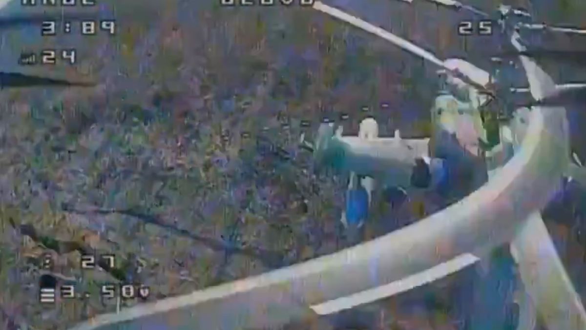 Dron "Glovo" o milimetry spudłował w rosyjskiego Ka-52 Aligatora