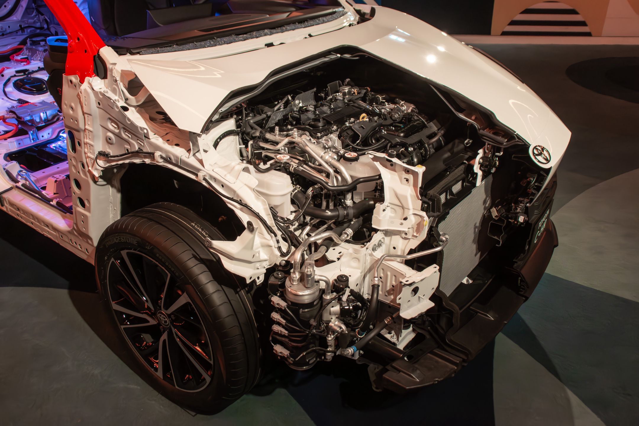Toyota C-HR PHEV 2024