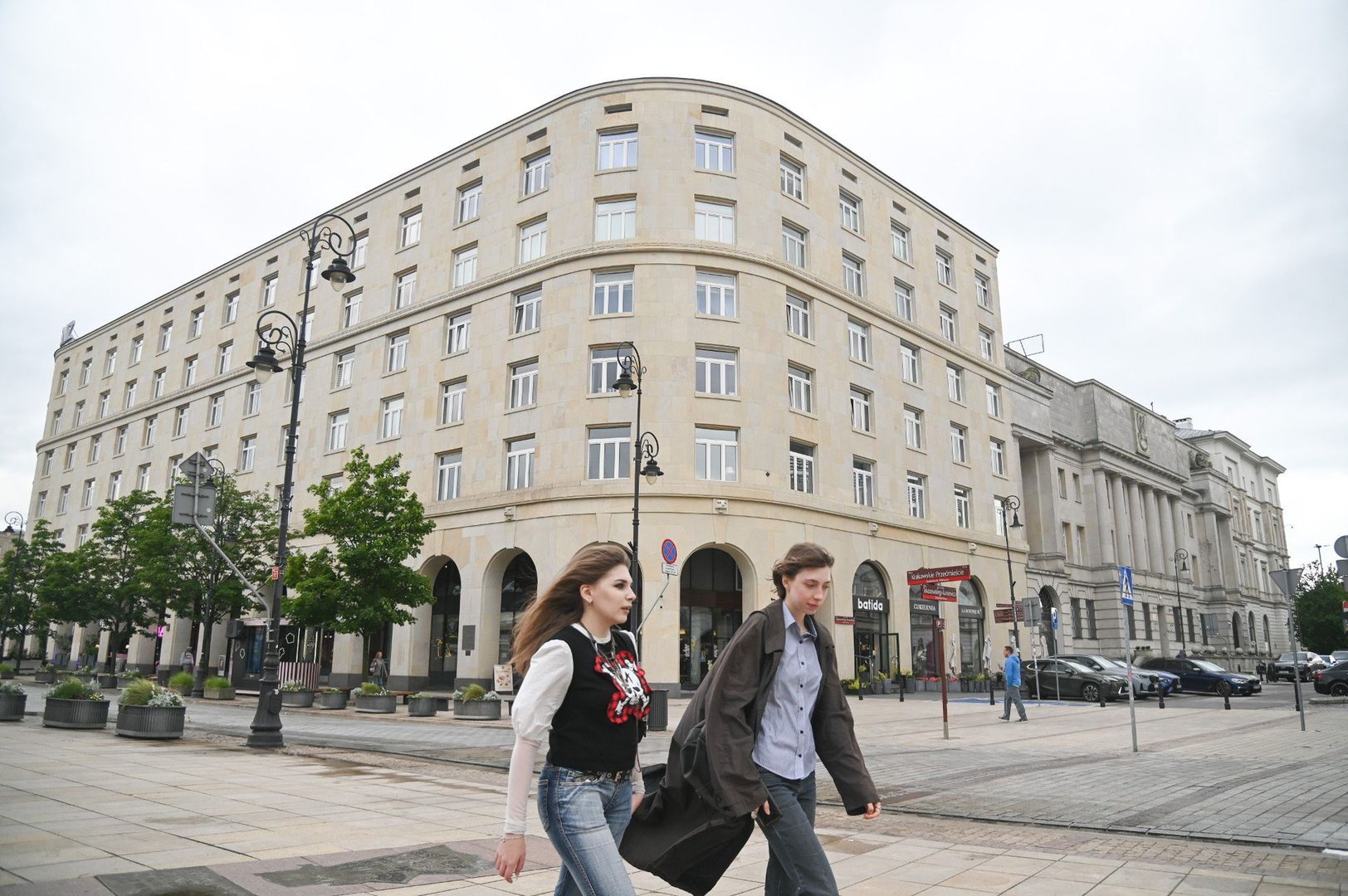 Dom Bez Kantów przy Krakowskim Przedmieściu