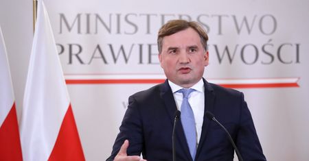 KE chce kar dla Polski. Ziobro: to zamach na porządek prawny