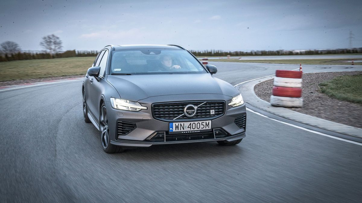 Volvo V60 Polestar na torze Łódź