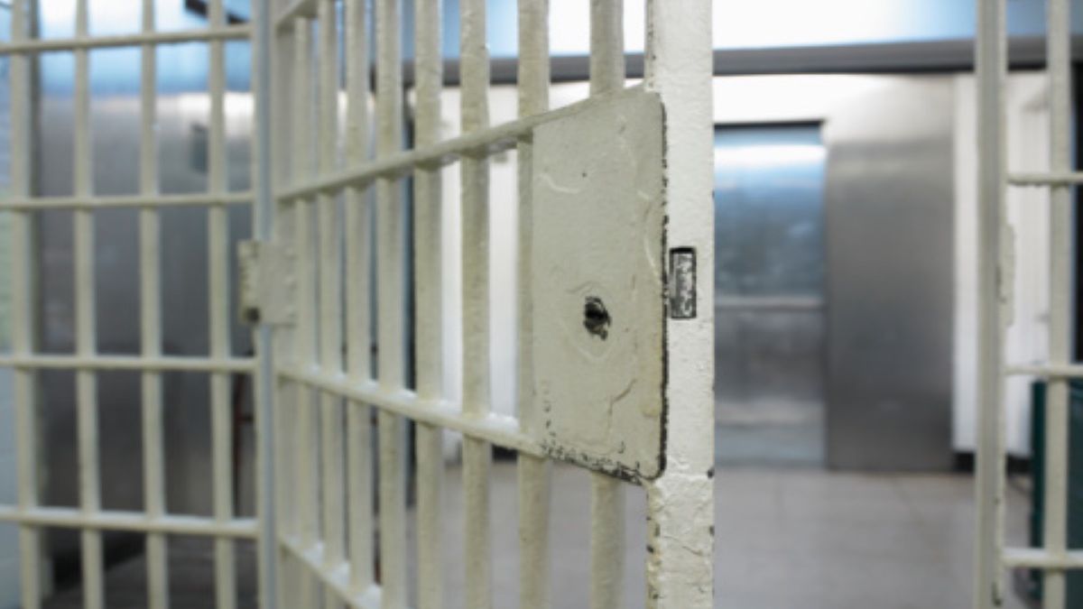 Radny Andrzej T. spędzi kolejne kilkanaście dni w areszcie śledczym (zdjęcie ilustracyjne) 