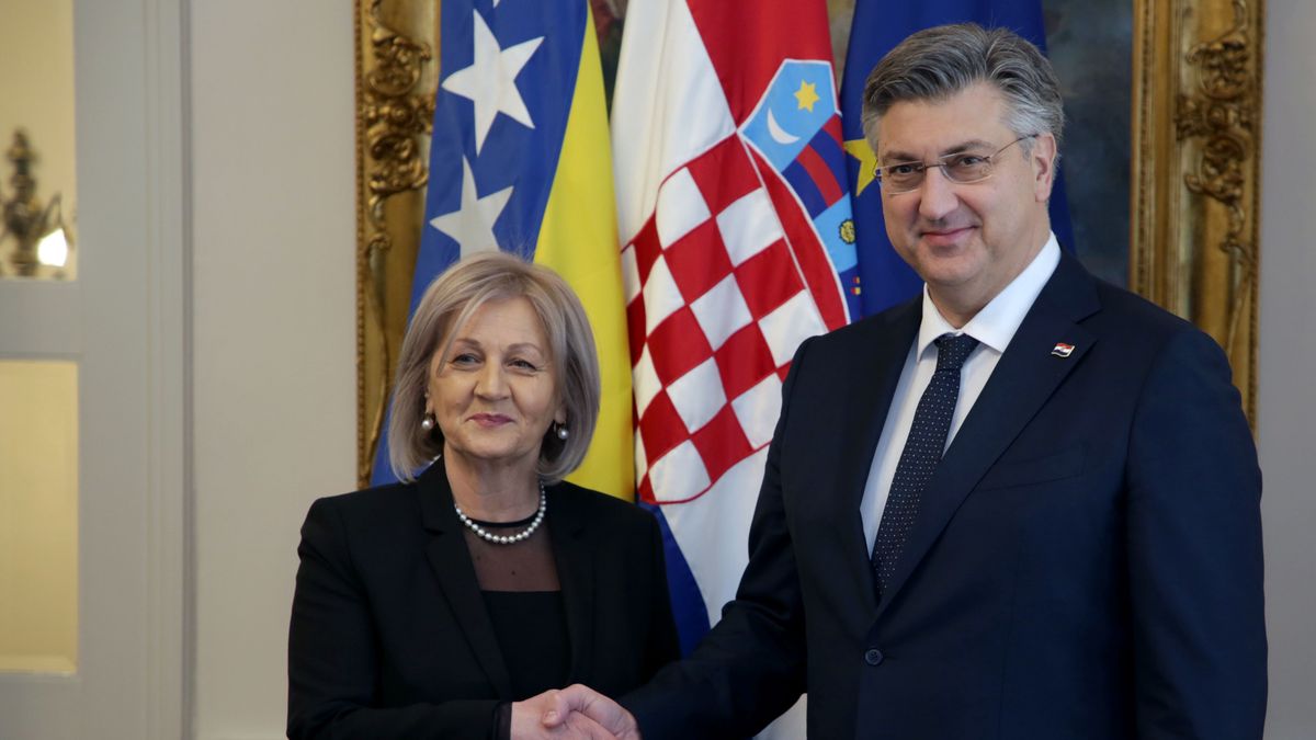 Premier BiH Borjana Kristo i premier ChorwacjiAndrej Plenkovic  