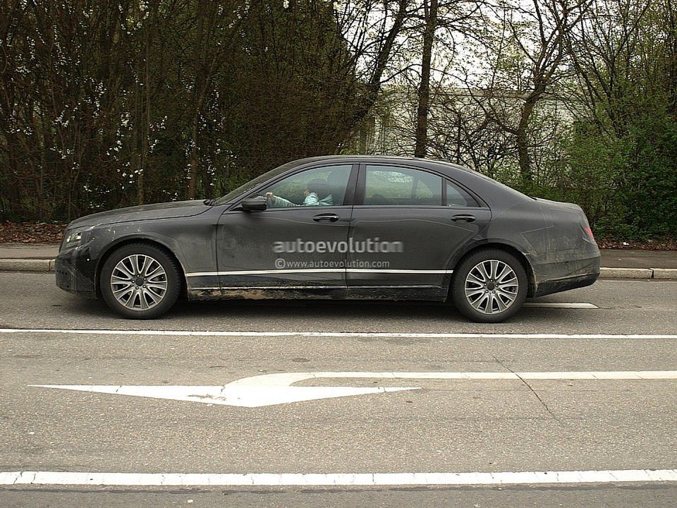 2013 Mercedes Klasy S (źródło: Autoevolution.com)