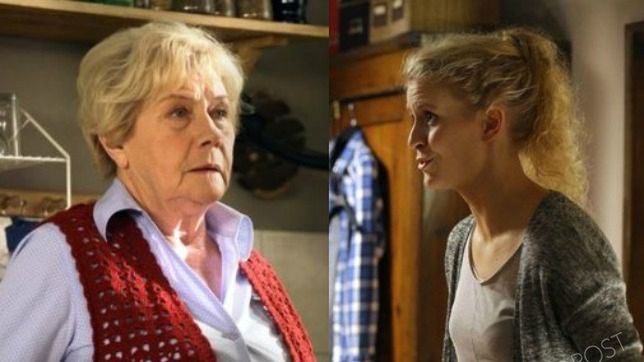 M jak miłość, Barbara Mostowiak (Teresa Lipowska), Natalia (Marcjanna Lelek), fot: MTL Maxfilm