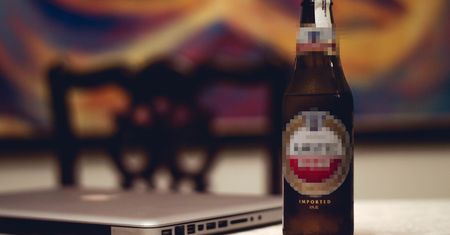 Kontrole trzeźwości w domach. Szef sprawdzi, czy nie pracujesz po pijaku