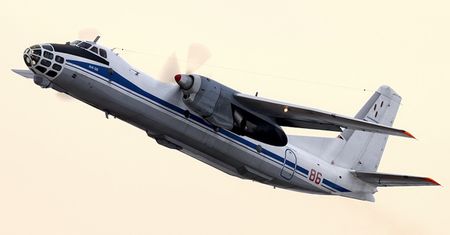 Tajemniczy lot. Rosyjski samolot zwiadowczy An-30 w pobliżu syryjskiego miasta Idlib