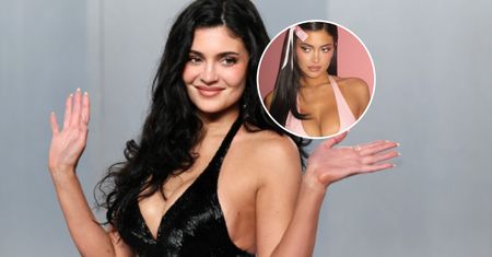 Kylie Jenner KUSI dekoltem. Pokazała się w OBCISŁYM topie [ZDJĘCIA]