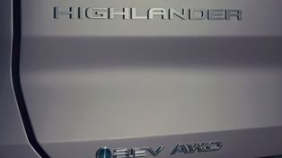 Toyota Highlander wróci w nowej formie. Nie tego się spodziewaliście