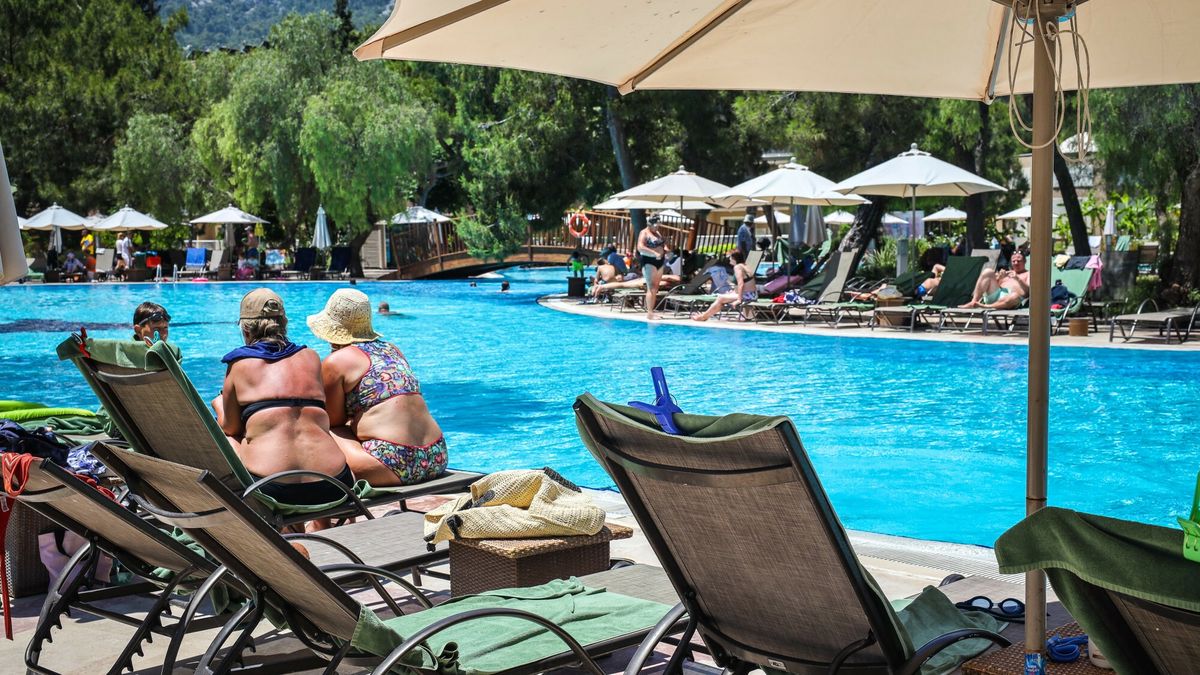 Podr�?e Micha? Wo?niak
fot. Michal Wozniak/East News01.06.2024Beldibi, Turcjan/z: Basen - Hotel Akka Antedon.
MICHAL WOZNIAK