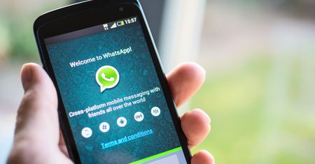 WhatsApp na Androida niedługo z ciemnym motywem. Do sieci trafiły nowe zrzuty ekranu