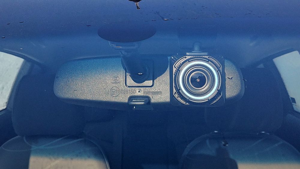 Navitel R600 – test wideorejestratora samochodowego z matrycą Sony 6