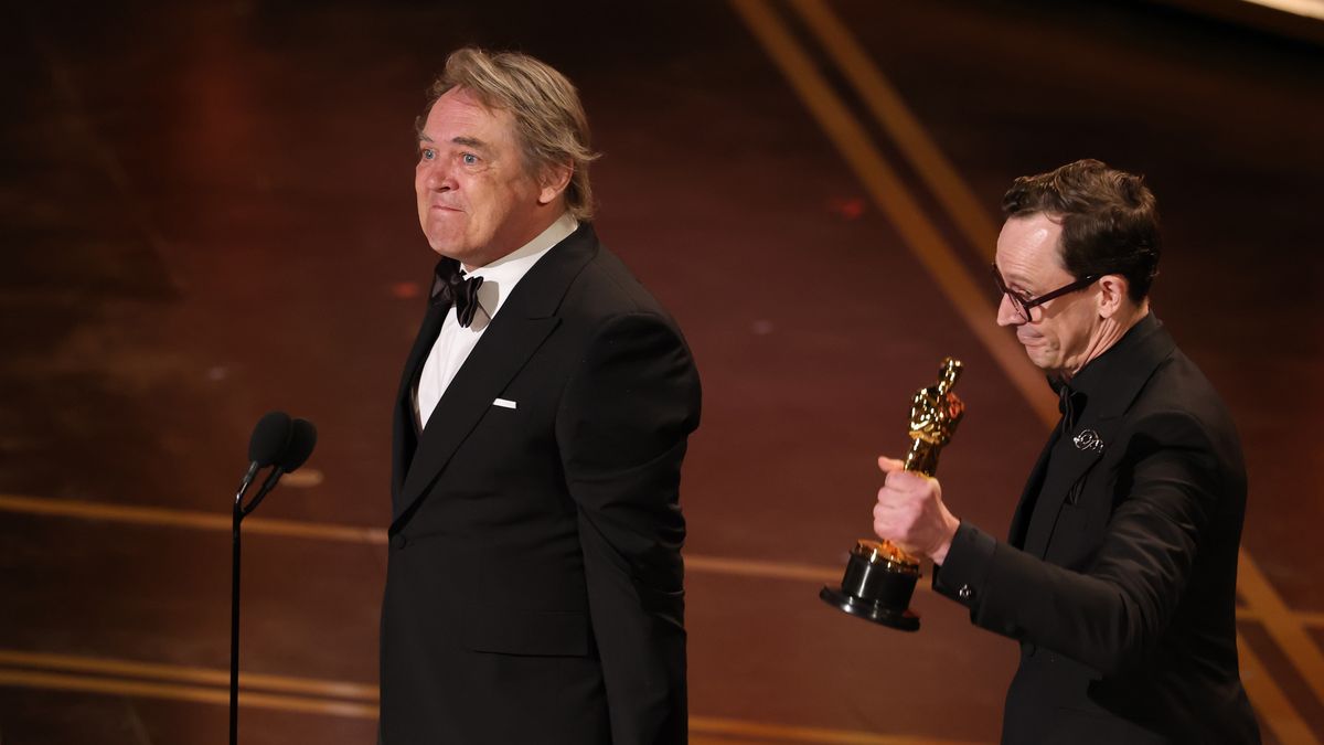 98th Oscars - Show
HOLLYWOOD, CALIFORNIA - MARCH 15: (L-R) Maciek Szczerbowski and Chris Lavis accept the Animated Short Film award for "The Girl Who Cried Pearls " onstage during the 98th Oscars at Dolby Theatre on March 15, 2026 in Hollywood, California. (Photo by Kevin Winter/Getty Images)
Kevin Winter
