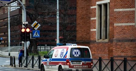 Wielkopolska. 4-latka wypadła z okna. Matka była pod wpływem narkotyków