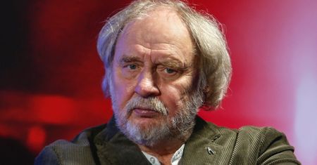 Andrzej Grabowski twierdzi, że "nie jest najlepszym dziadkiem": "Jak wnuczki zaczęły rozróżniać, kto do nich mówi, to płakały"