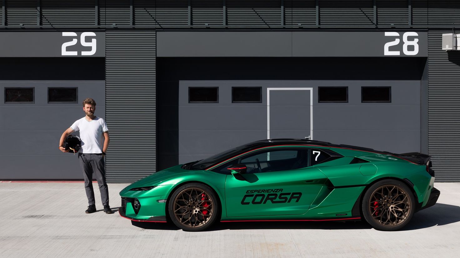 Lamborghini Temerario na Hungaroringu. To już nie jest "baby-lambo"
