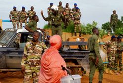 "Wejdziemy z wojskiem do Nigru". Zaskakujące reakcja ludzi w Niamey