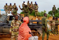 "Wejdziemy z wojskiem do Nigru". Zaskakujące reakcja ludzi w Niamey