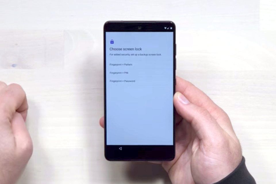 Android P: kolejna porcja przecieków. Przygotuj się na więcej smartfonów z wycięciem w ekranie 4