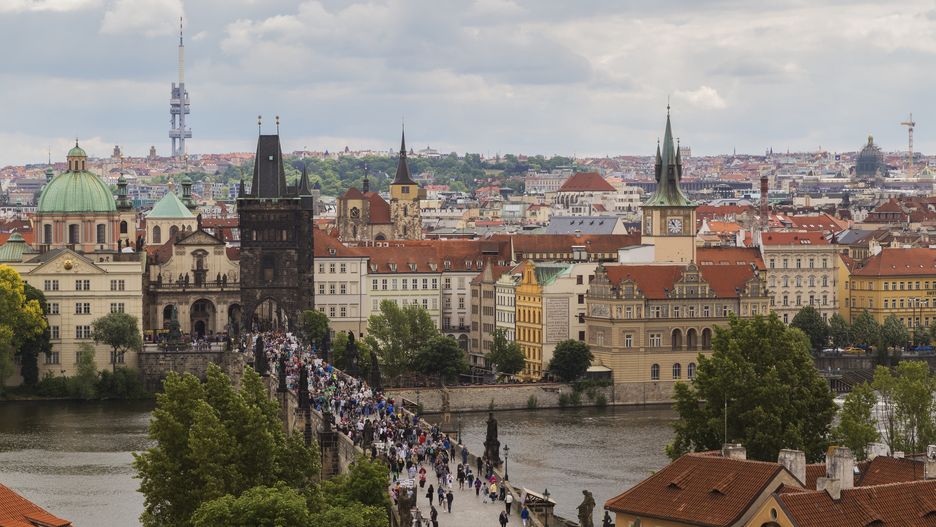 Czechy mogłyby się stać turystycznym hitem Polaków - blisko, pięknie i tanio