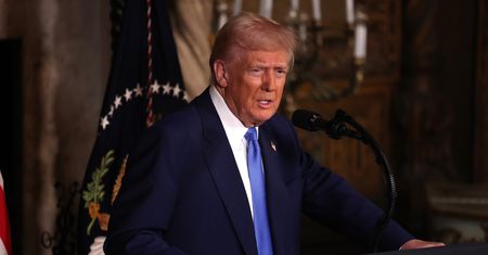Trump sprawdzi rezerwy złota USA. Inspekcja w "legendarnym Fort Knox"