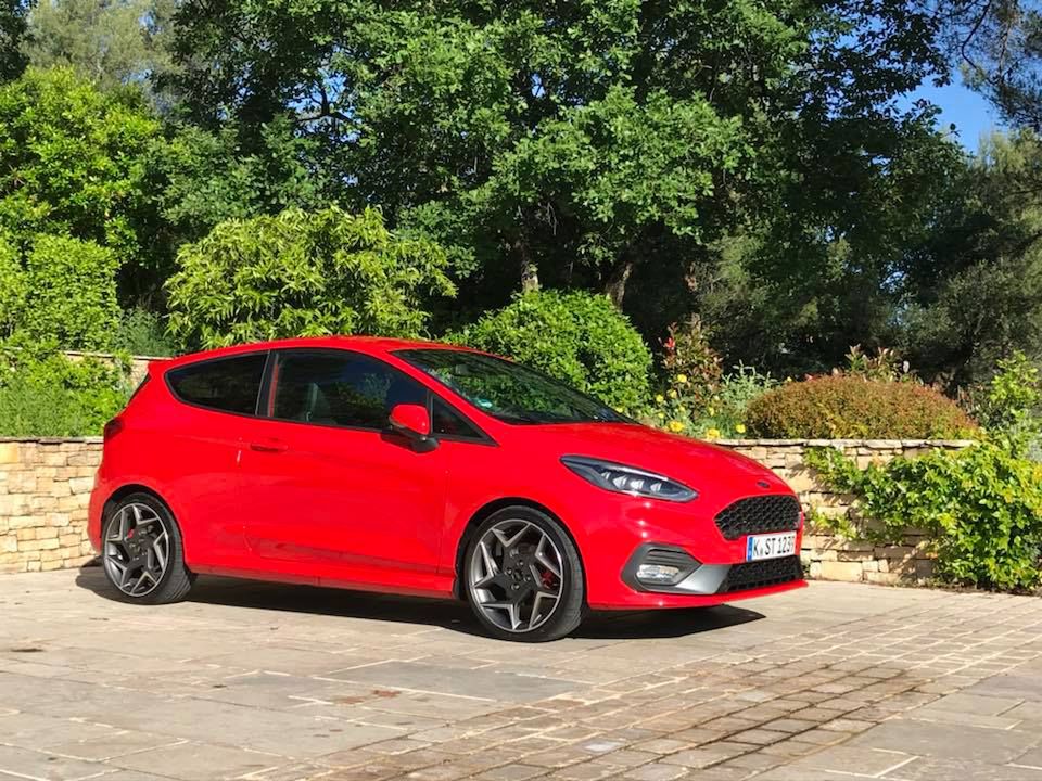 Ford wie, jak zadowolić klientów. Fiesta ST to równie dobra okazja co poprzednik